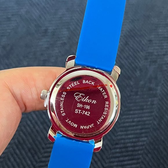 Brand New kids Watch 3D Cartoon Silicone  Stainless Steel Water Resistiant - Picture 7 of 7